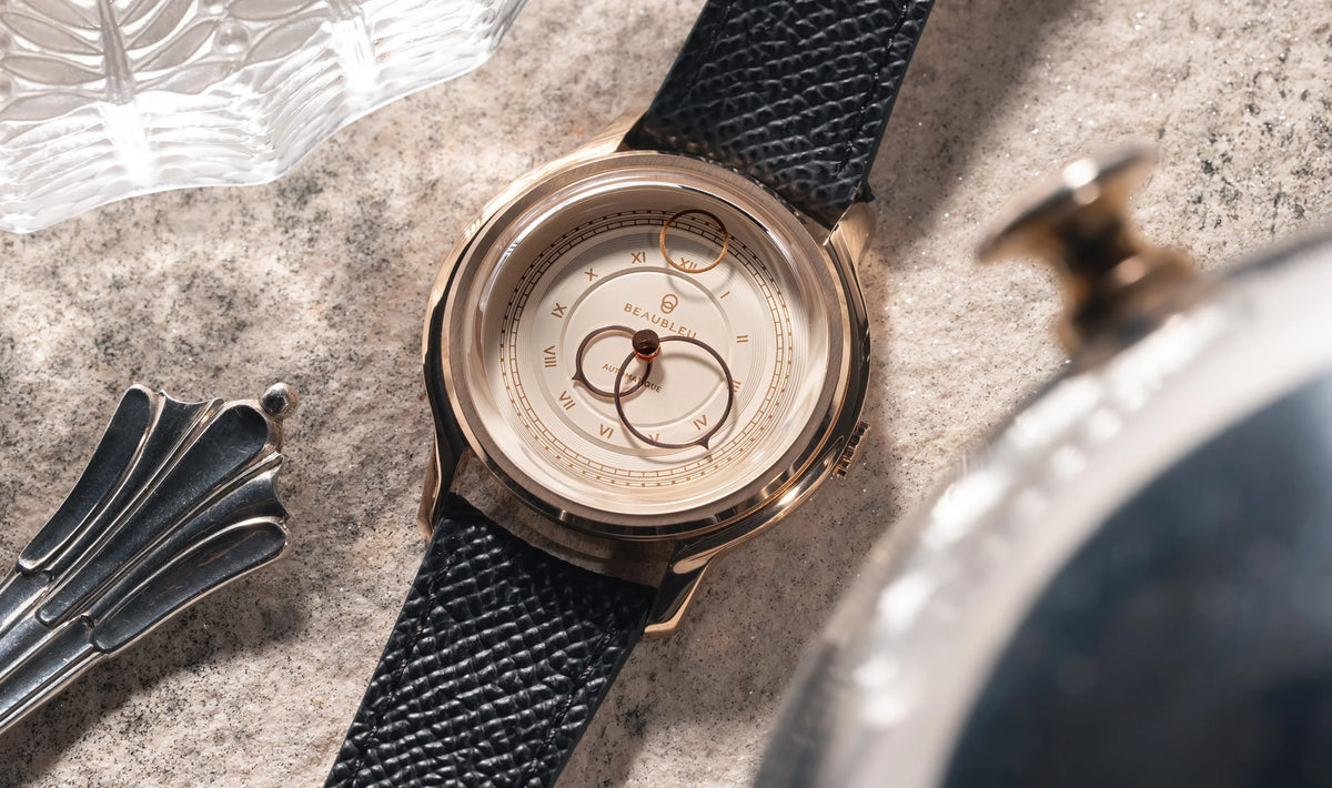 La Pièce n°1 - Champagne - Leather strap - Grained Black
