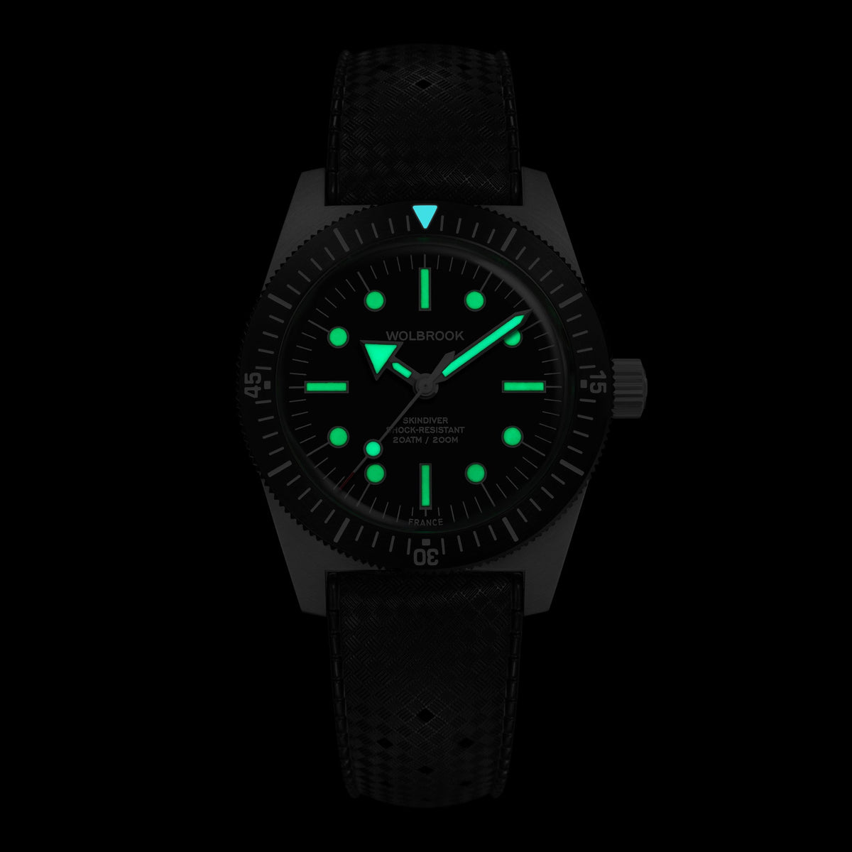 Skindiver Automatic Dive Watch - 38 mm - Old Radium Lume - Black "Tropic" Rubber Strap