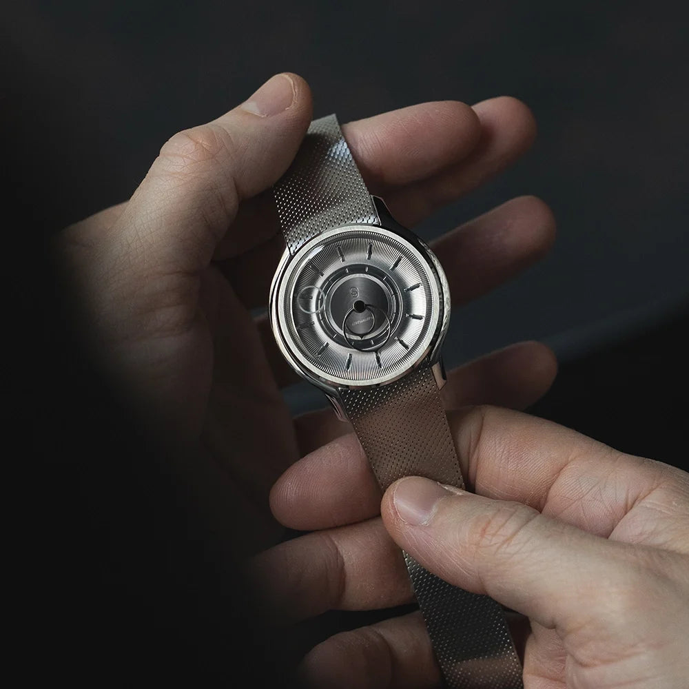 La Pièce n°2 - Silver - Leather strap - Grained Blue
