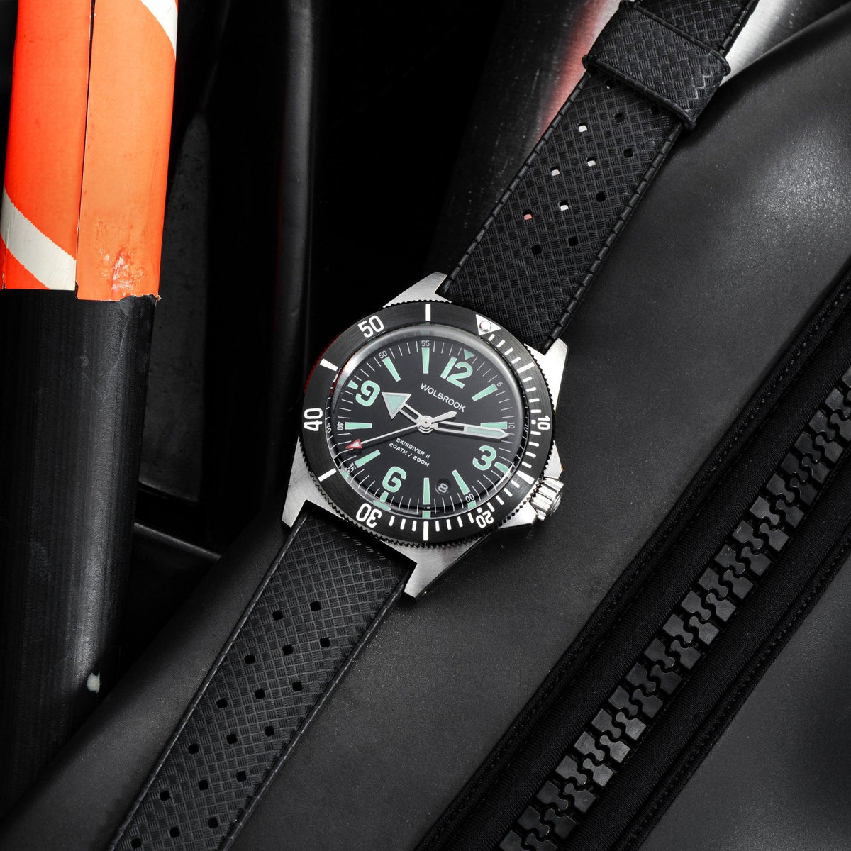 Skindiver II Automatic Dive Watch - Green Lum & Black Dial - Black "Tropic" Rubber Strap