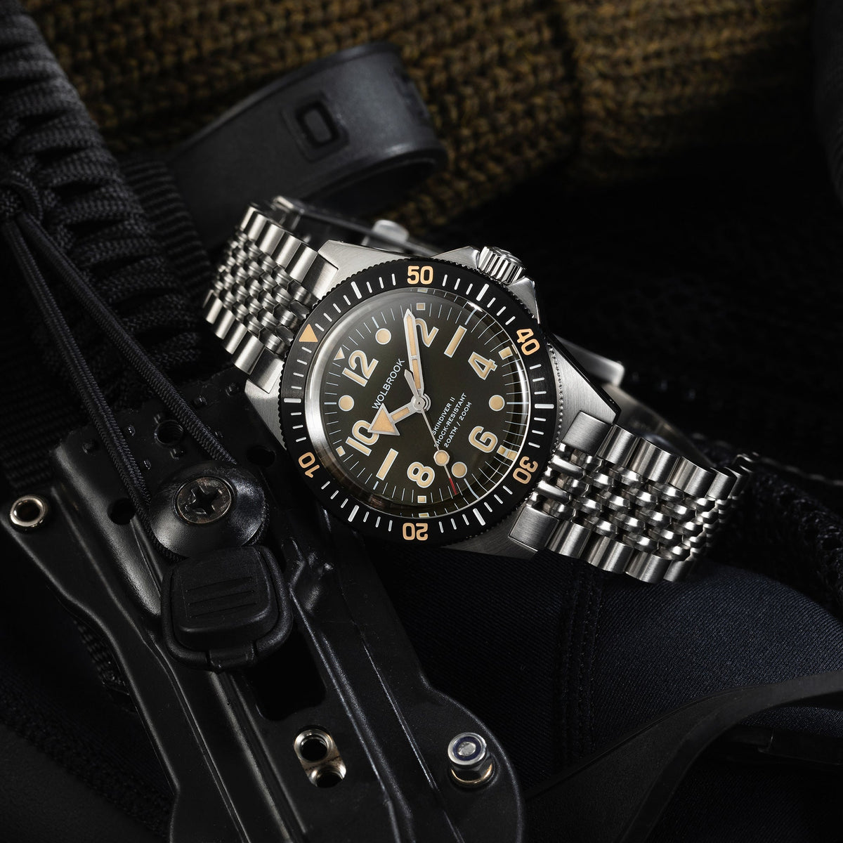 Skindiver II Automatic Dive Watch - "Jumbo Indices" Green Dial - Green "Tropic" Rubber Strap