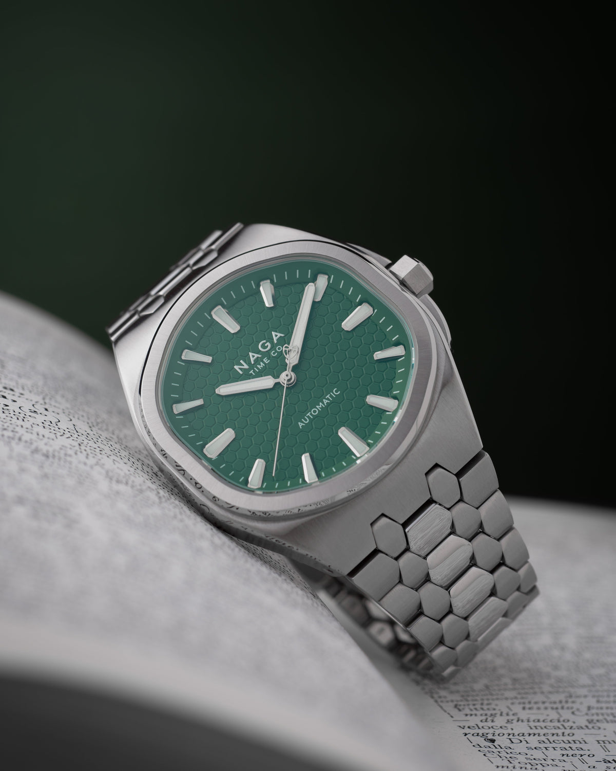 NAGA Spire 39 Serpent Green