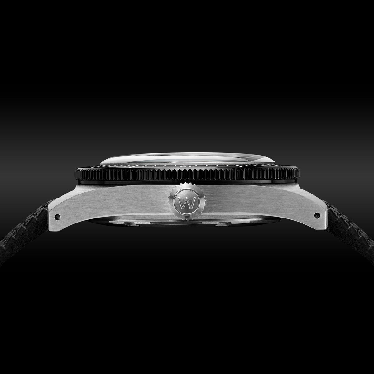 Skindiver Automatic 38 mm Jumbo Dive Watch - Arctic - Black "Tropic" Rubber Strap