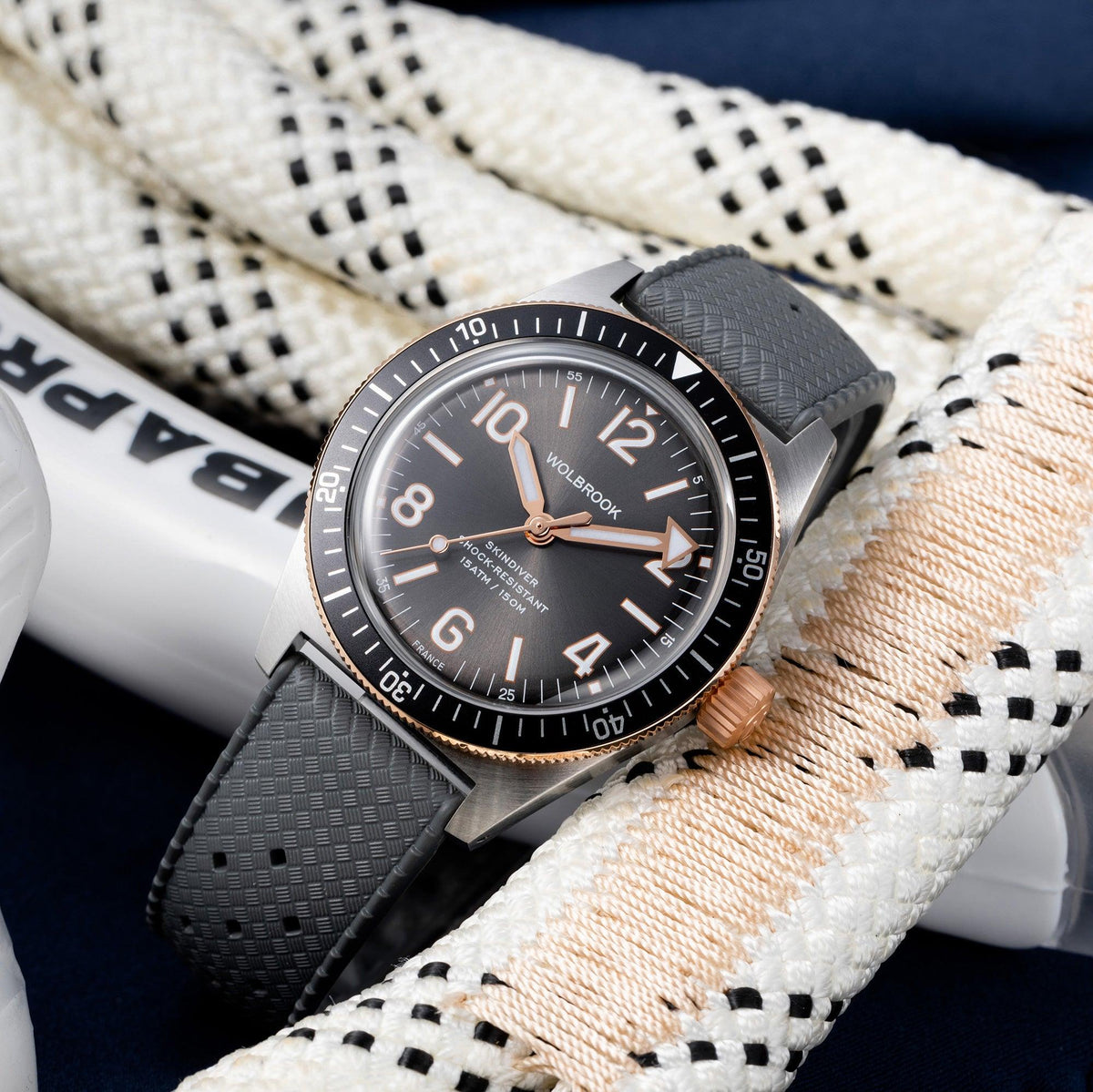 Skindiver Automatic Watch – Two-Tone Grey Sunray - Grey "Tropic" Rubber Strap